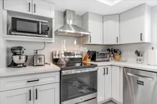 Photo #2: ML81953023 Listing 