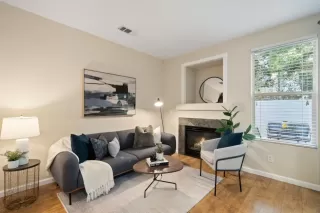 Photo #4: ML81953113 Listing