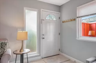 Photo #5: ML81953305 Listing