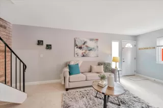 Photo #6: ML81953305 Listing