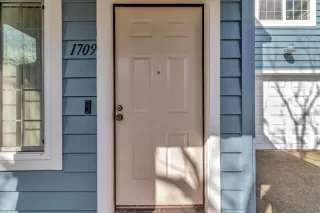 Photo #2: ML81953595 Listing