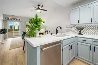 Photo #6: ML81953755 Listing 