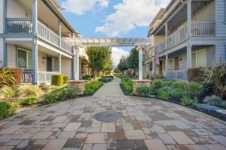 Photo #4: ML81953820 Listing