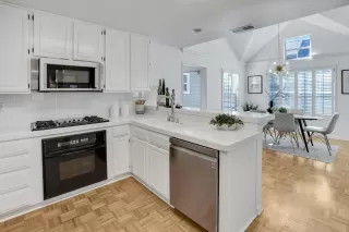 Photo #6: ML81953856 Listing 