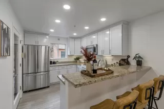 Photo #5: ML81953908 Listing