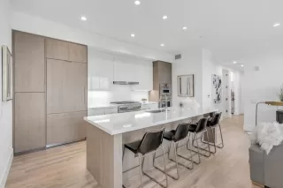 Photo #4: ML81954089 Listing