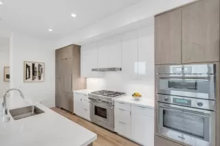 Photo #5: ML81954089 Listing