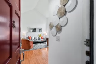 Photo #4: ML81954410 Listing