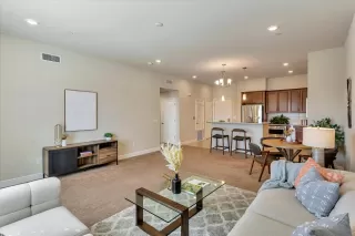 Photo #6: ML81954661 Listing