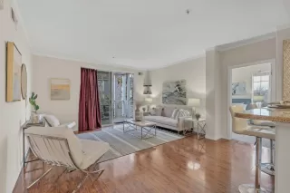 Photo #4: ML81954707 Listing