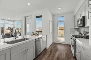 Photo #5: ML81954762 Listing 