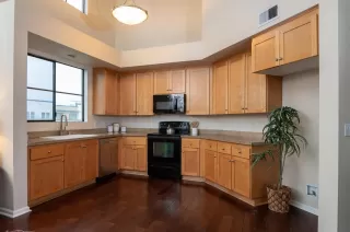 Photo #5: ML81954904 Listing