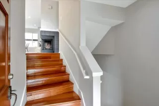 Photo #6: ML81954917 Listing