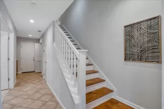 Photo #4: ML81954927 Listing 