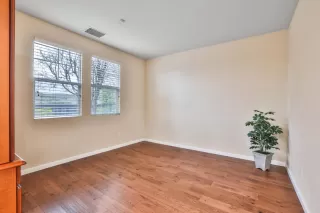 Photo #4: ML81954971 Listing 