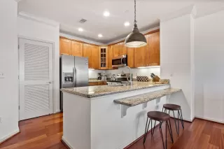 Photo #5: ML81955003 Listing 