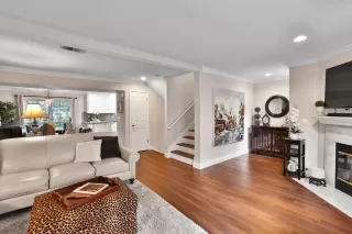 Photo #5: ML81955482 Listing