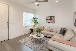 Photo #5: ML81955498 Listing