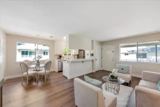 Photo #5: ML81955503 Listing