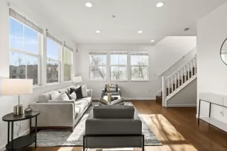 Photo #5: ML81955672 Listing 