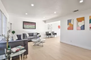 Photo #2: ML81955752 Listing 