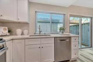 Photo #5: ML81956074 Listing