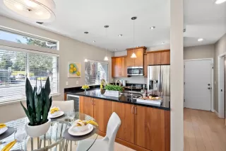 Photo #5: ML81956117 Listing 