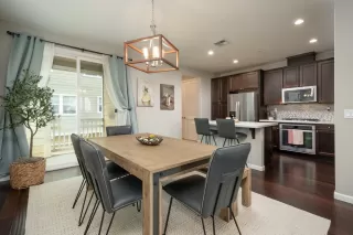 Photo #5: ML81956207 Listing