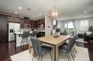 Photo #6: ML81956207 Listing