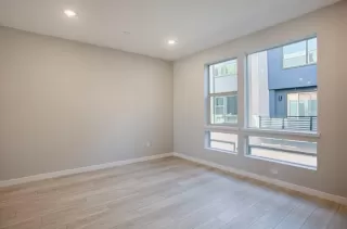 Photo #5: ML81956619 Listing