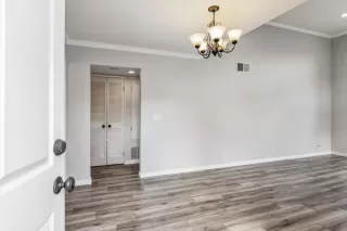 Photo #6: ML81956797 Listing 