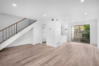 Photo #4: ML81957266 Listing 