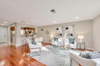 Photo #2: ML81957629 Listing 