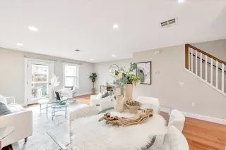 Photo #4: ML81957629 Listing 