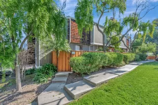 Photo #2: ML81958337 Listing