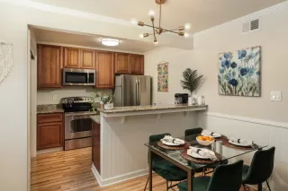 Photo #5: ML81958399 Listing