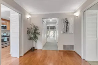 Photo #6: ML81959167 Listing