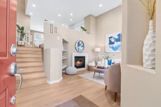 Photo #4: ML81959793 Listing