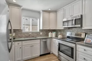 Photo #6: ML81960009 Listing 