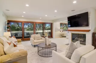 Photo #2: ML81960055 Listing 