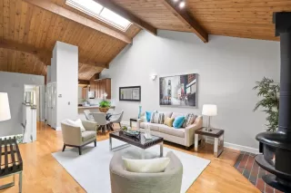 Photo #4: ML81960805 Listing