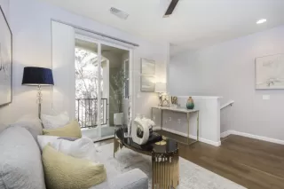 Photo #6: ML81960941 Listing