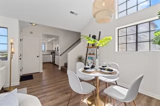 Photo #6: ML81961020 Listing 