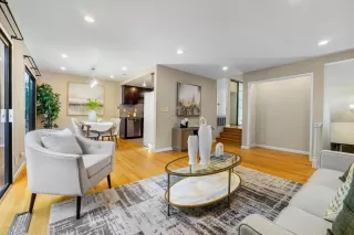 Photo #4: ML81961067 Listing 