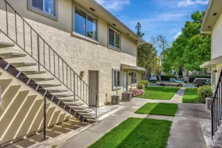 Photo #4: ML81961799 Listing