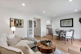 Photo #4: ML81961947 Listing