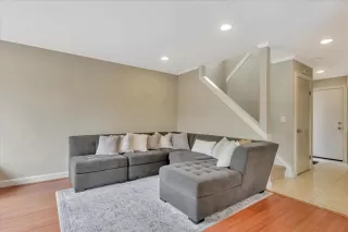 Photo #5: ML81962035 Listing