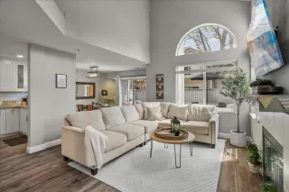 Photo #4: ML81962184 Listing