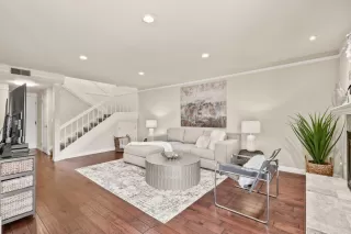 Photo #5: ML81962264 Listing