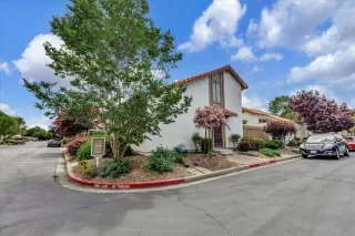 Photo #2: ML81962798 Listing